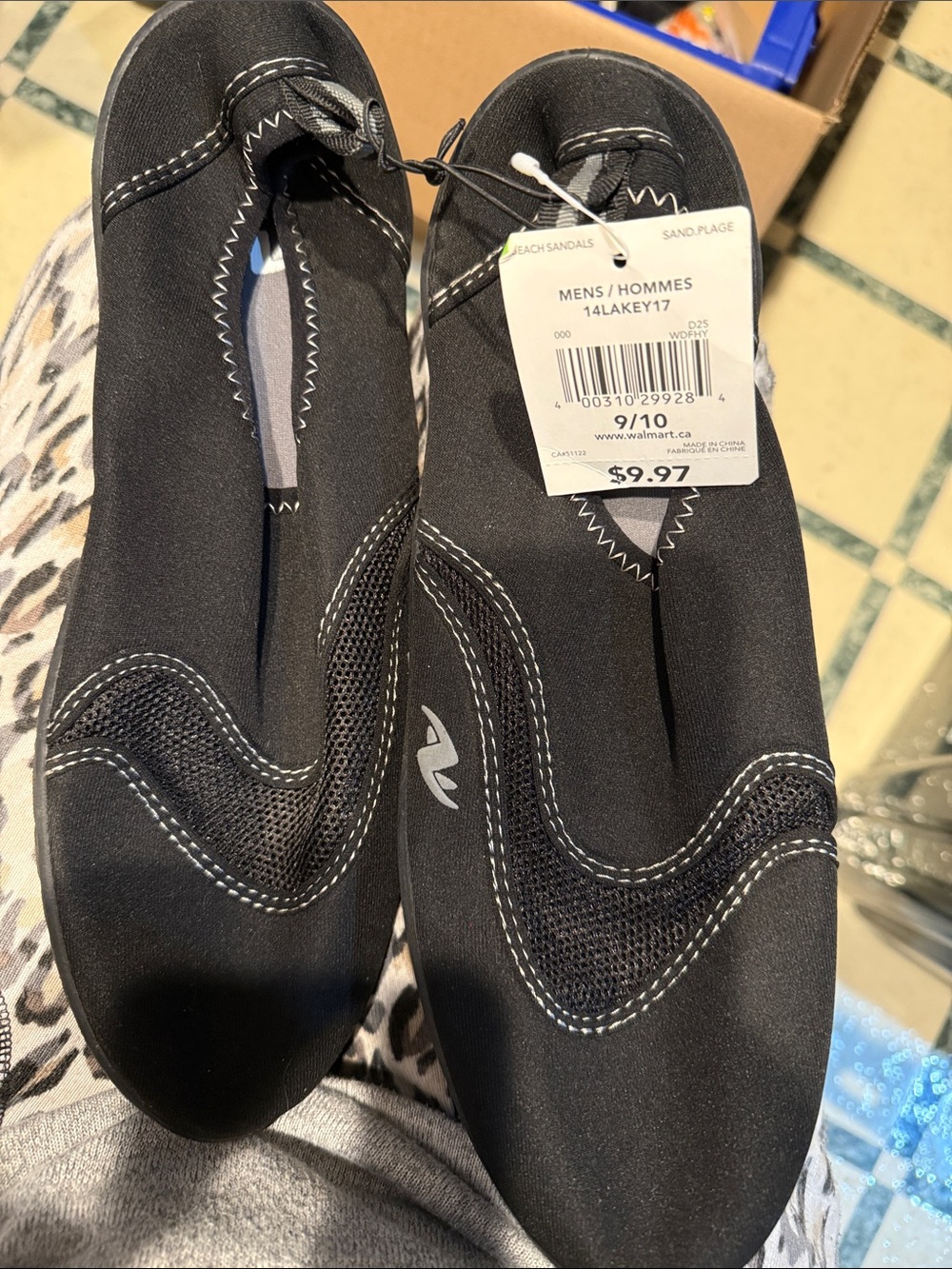 BNWT Black Water Shoes / Aqua Socks